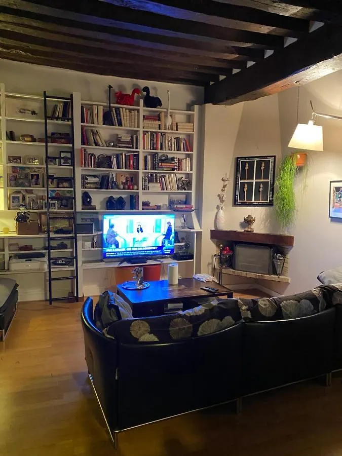 With Terrace In Center - Montorgueil District Apartment *